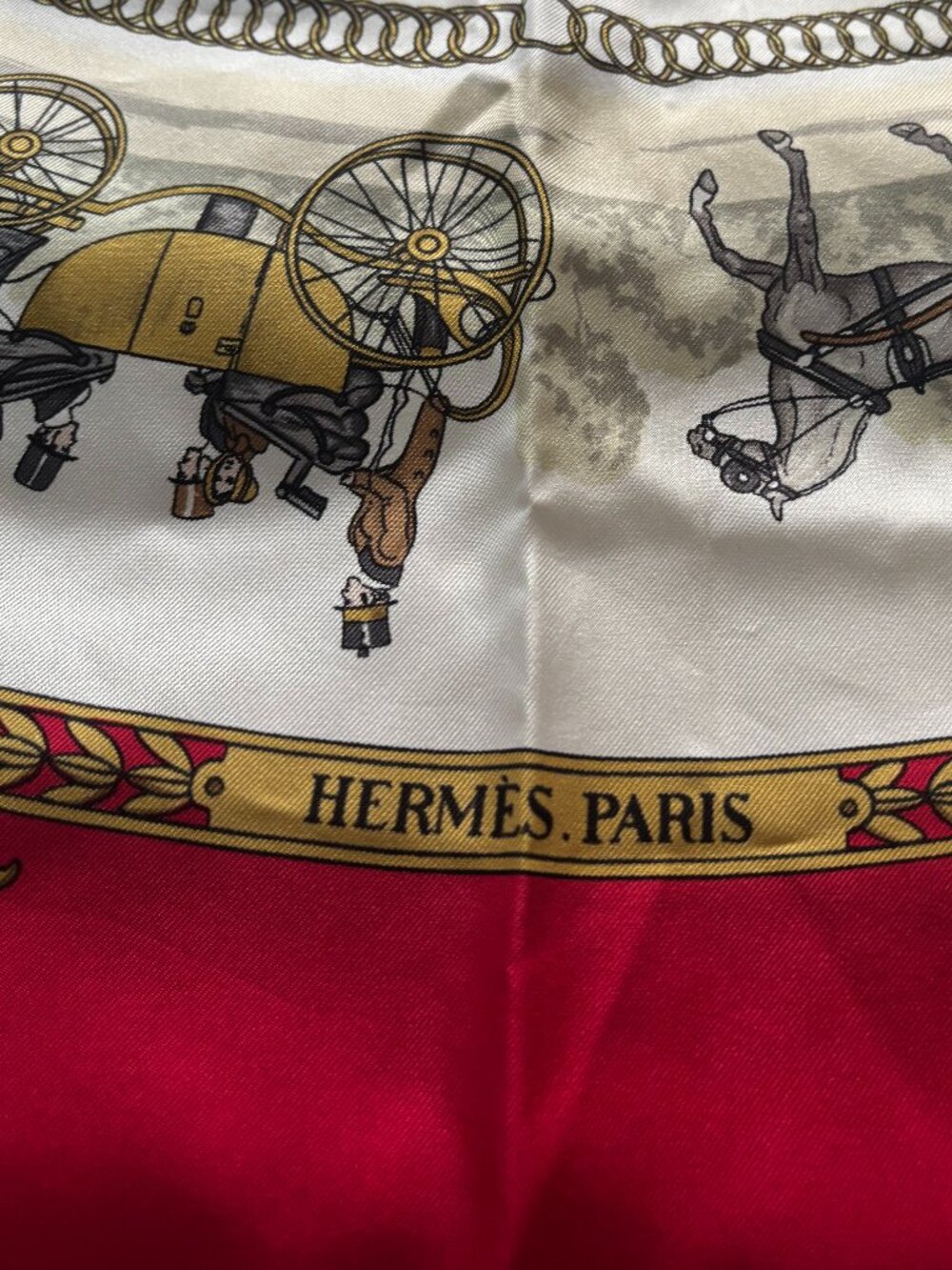 Hermes scarf Carre 90 Reds Silk100% Ledoux